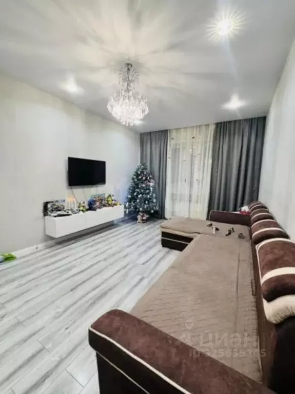 2-к кв. Саха (Якутия), Якутск ул. Петра Алексеева, 83/9 (55.1 м) - Фото 1