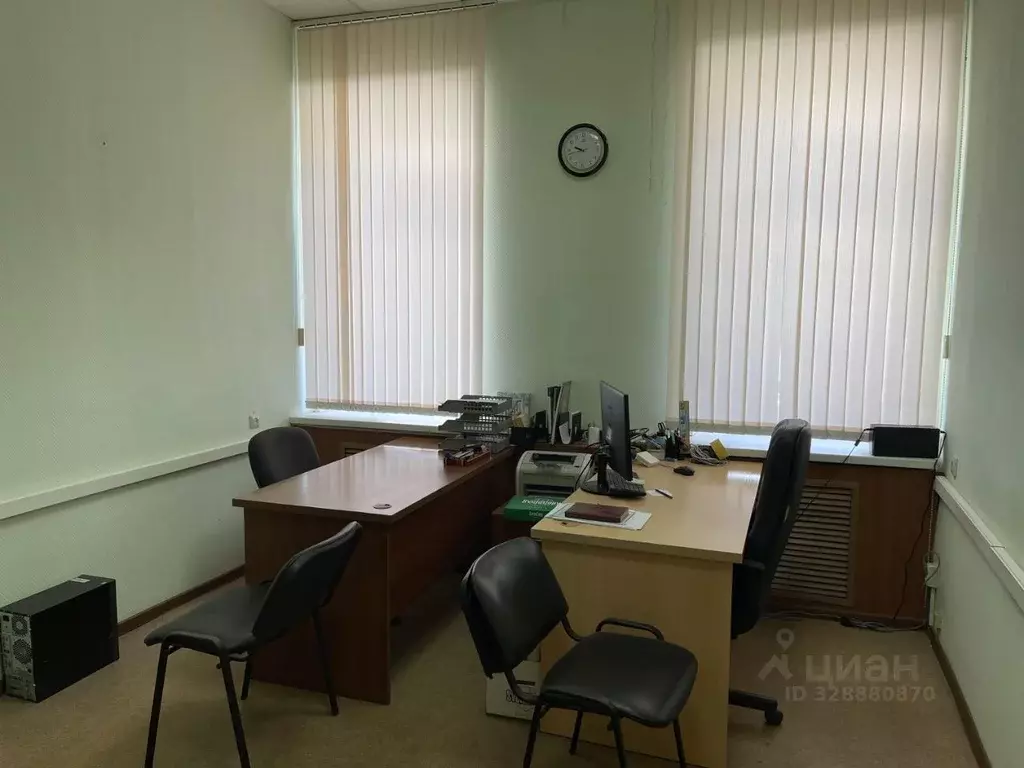 Офис в Саратовская область, Саратов Московская ул., 161 (18 м) - Фото 1