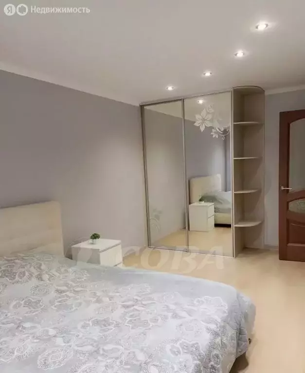 2-комнатная квартира: Тюмень, улица Пермякова, 83 (62.1 м) - Фото 1