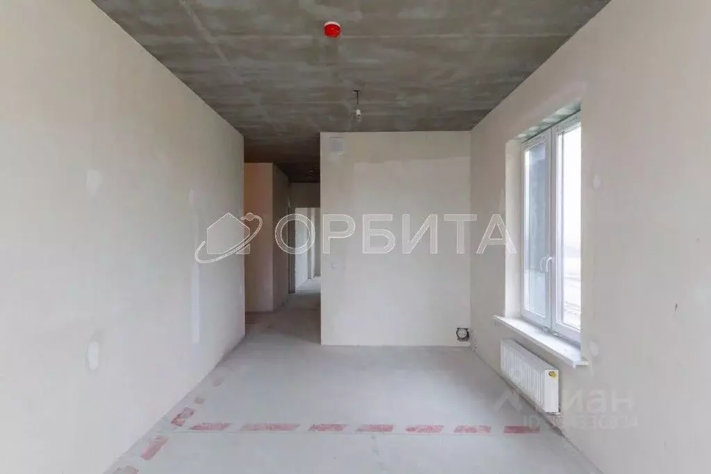 2-к кв. Тюменская область, Тюмень ул. Разведчика Кузнецова, 7 (63.3 м) - Фото 1