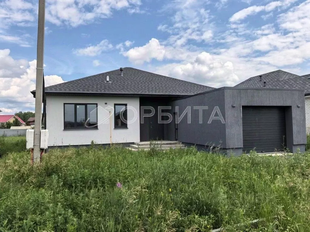 Дом в Тюменская область, Тюменский район, с. Луговое  (140 м) - Фото 1