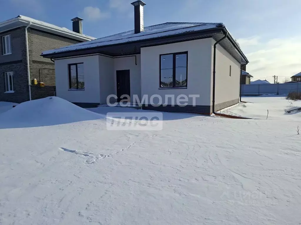 Дом в Курская область, Курский район, Моковский сельсовет, д. 2-я ... - Фото 1