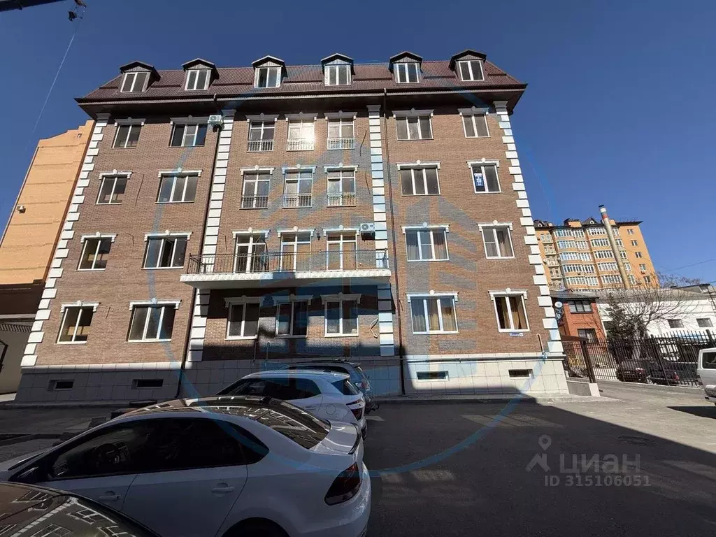 2-к кв. Ставропольский край, Ессентуки Кисловодская ул., 14А (60.5 м) - Фото 1