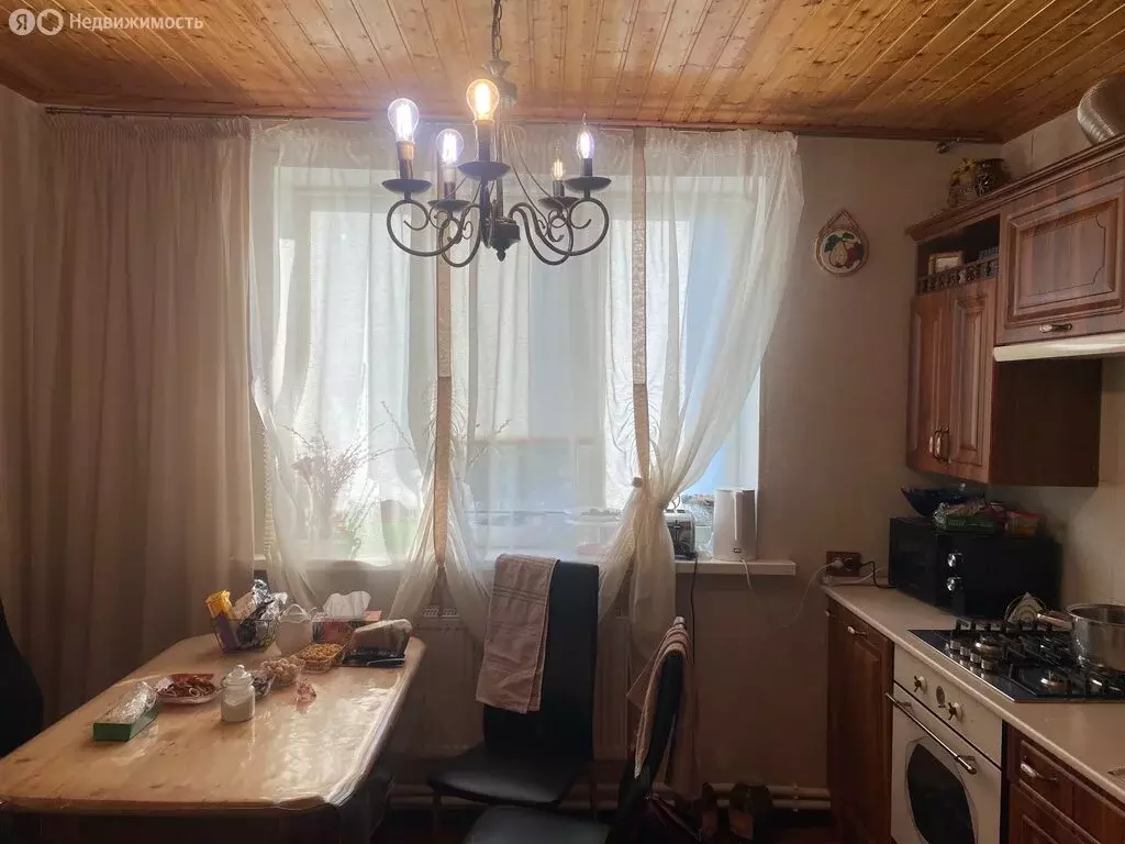 Дом в Ишимбай, улица Коммунаров, 10 (89.4 м) - Фото 0