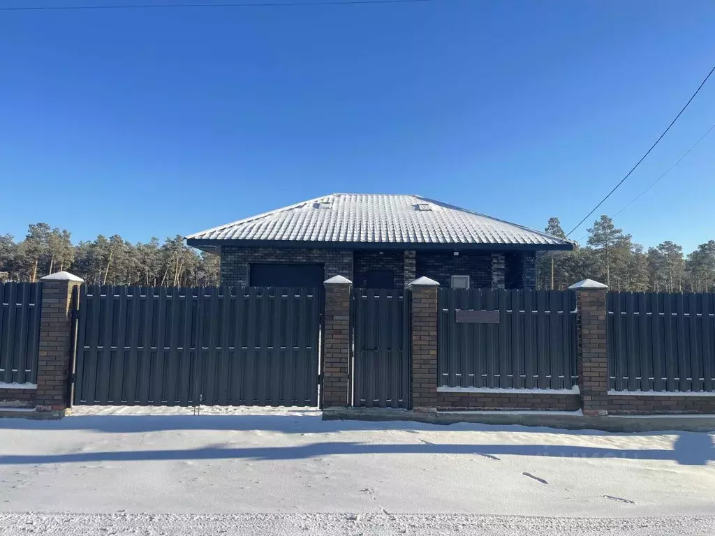 Дом в Саха (Якутия), Якутск Вилюйский пер. (151 м) - Фото 1