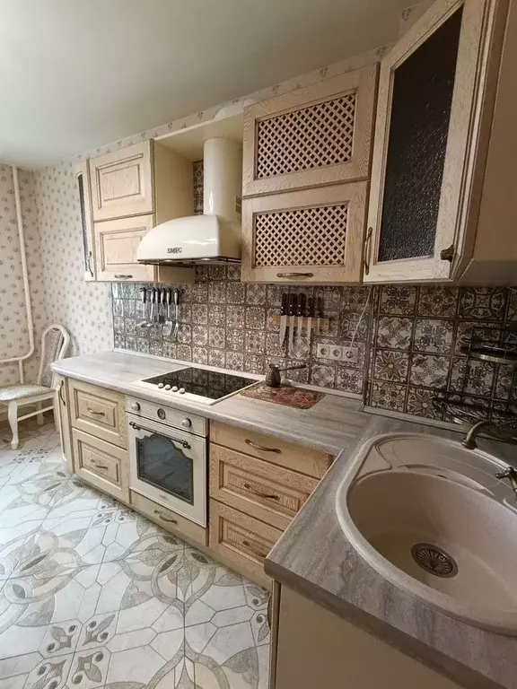 2-к. квартира, 52 м, 7/14 эт. - Фото 1
