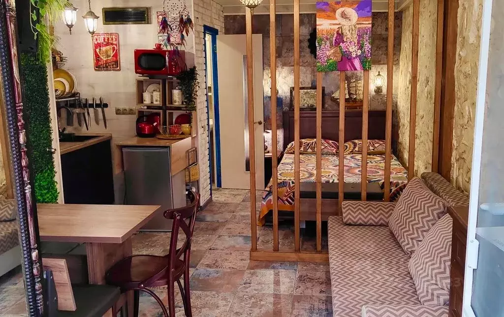 2-к кв. Крым, Феодосия муниципальный округ, Коктебель пгт ул. ... - Фото 2