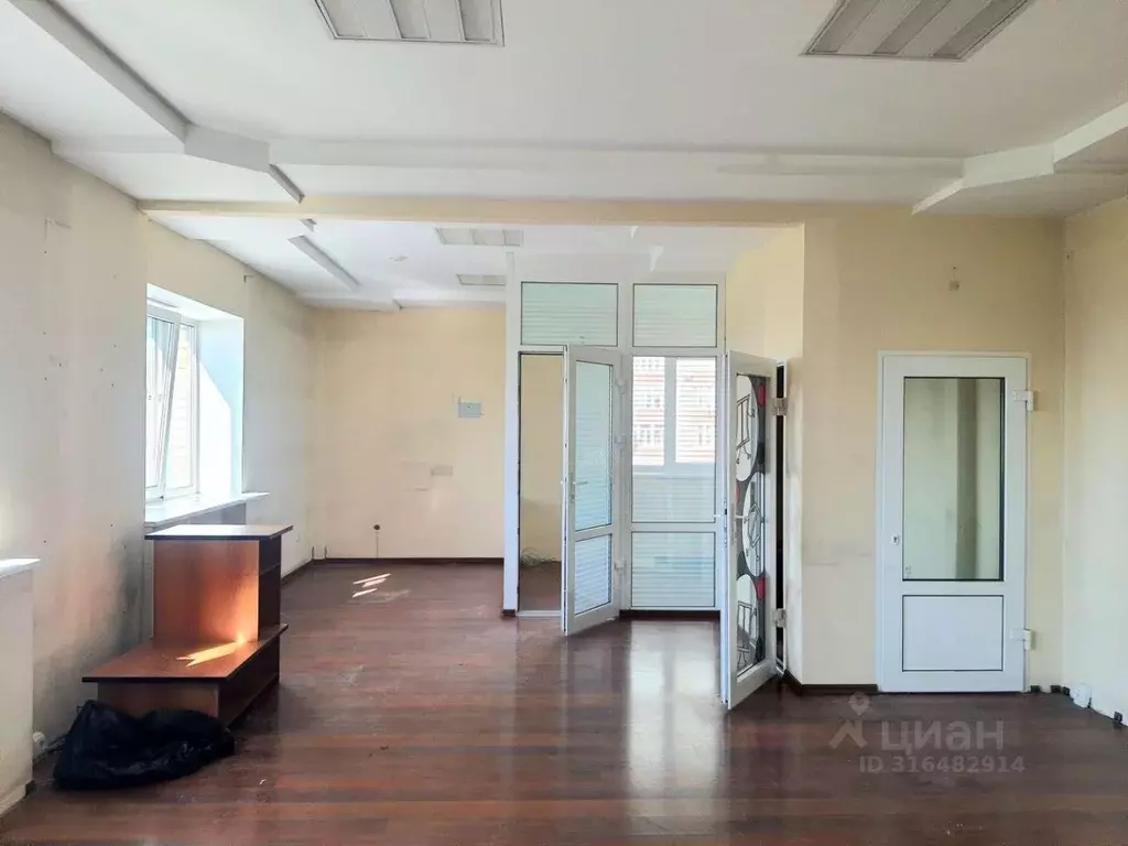 Офис в Самарская область, Самара Лесная ул., 7 (73 м) - Фото 1