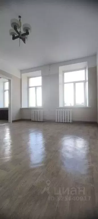 Комната Санкт-Петербург Введенская ул., 7 (28.5 м) - Фото 1