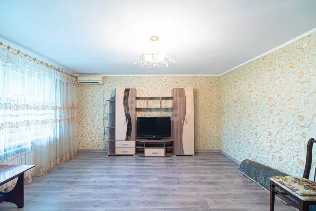 3-к кв. Севастополь ул. Астана Кесаева, 4 (94.1 м) - Фото 1