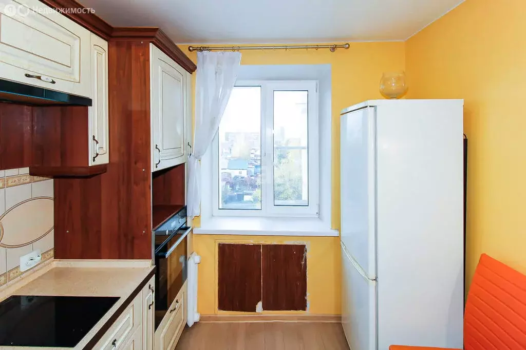 4-комнатная квартира: Тюмень, Ямская улица, 76 (73.5 м) - Фото 2