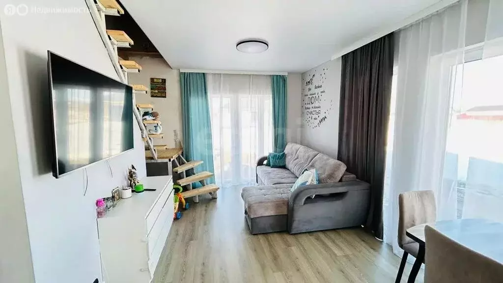 Дом в село Дальнее, Янтарная улица (114 м) - Фото 2