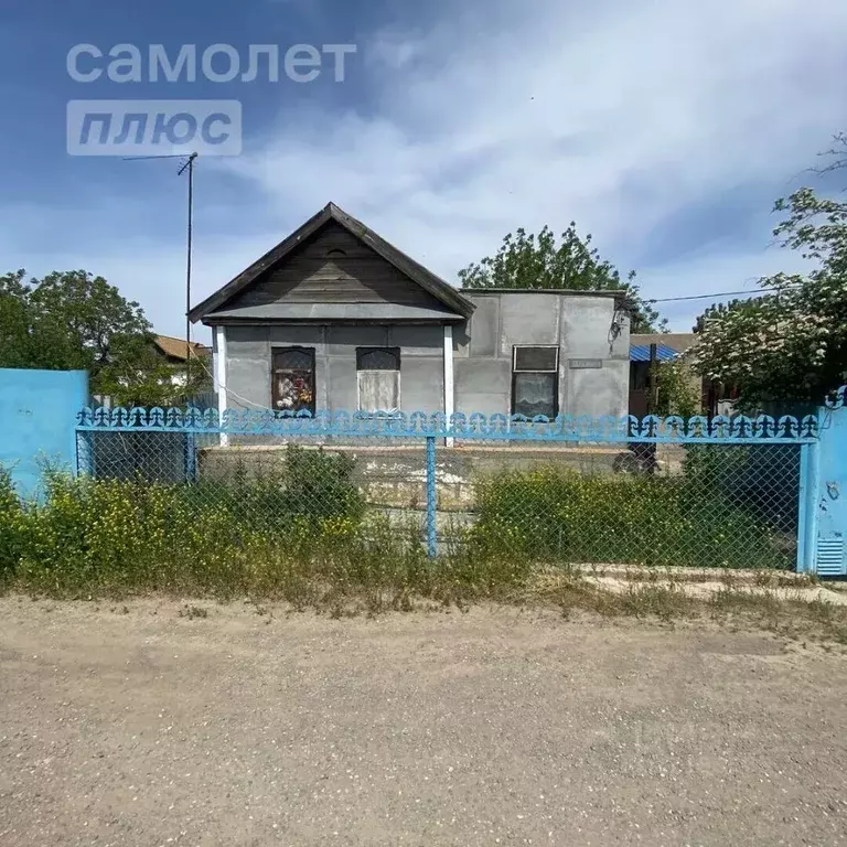 Дом в Астраханская область, Астрахань ул. Щукина, 1 (51 м) - Фото 0