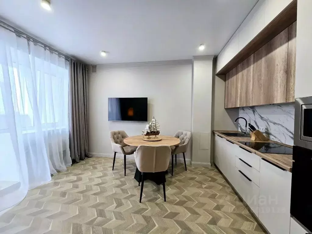 2-к кв. Татарстан, Казань ул. Заслонова, 40 (65.0 м) - Фото 1