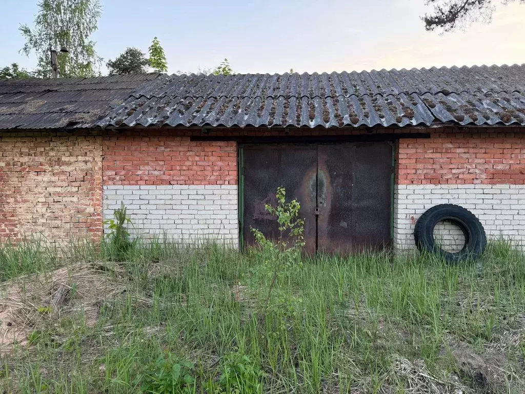 Гараж в Ленинградская область, Луга ул. Мелиораторов, 3 (13 м) - Фото 1