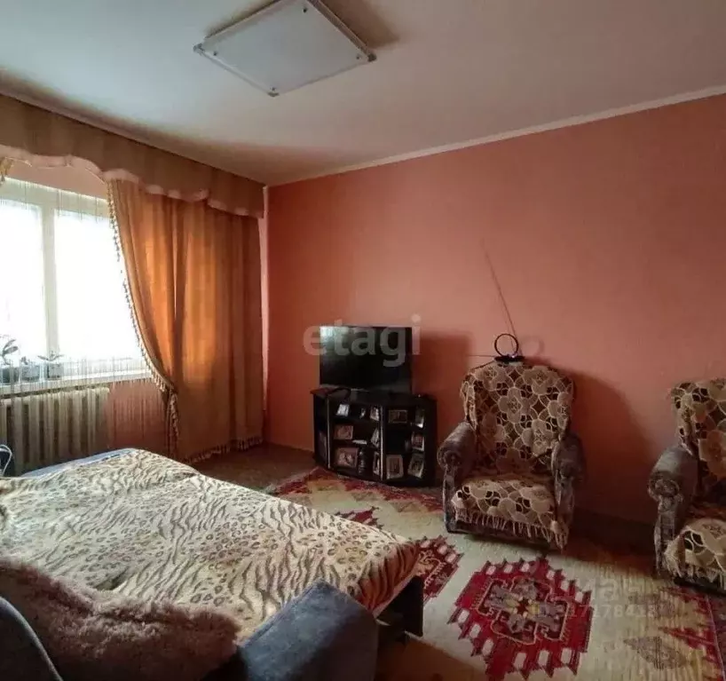 3-к кв. Саха (Якутия), Нерюнгри ул. Карла Маркса, 9/2 (71.3 м) - Фото 0