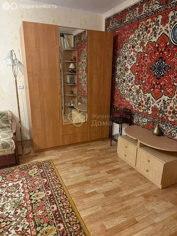 2-комнатная квартира: Волгоград, Невская улица, 8 (50 м) - Фото 2