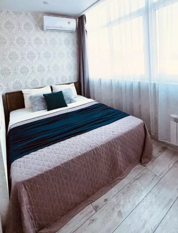 Студия Краснодарский край, Сочи Светлана мкр, ул. Депутатская, 10Д ... - Фото 1