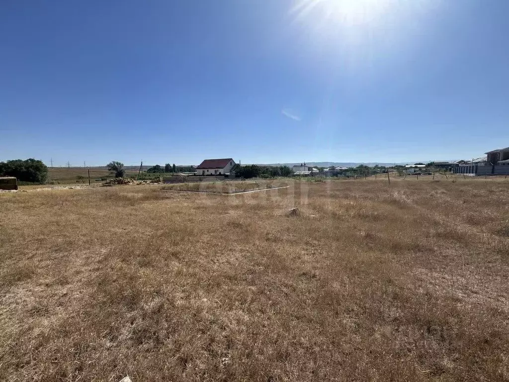 Участок в Крым, Симферопольский район, Трудовское с/пос, с. Денисовка ... - Фото 1