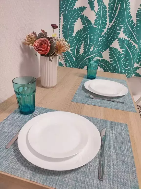 1-к кв. Татарстан, Казань просп. Ямашева, 112 (35.0 м) - Фото 1