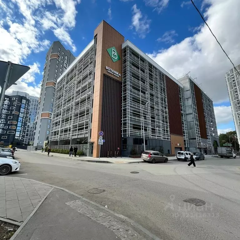 Гараж в Свердловская область, Екатеринбург ул. 8 Марта, 204Г (13 м) - Фото 1