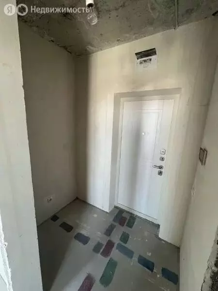 1-комнатная квартира: Тюмень, улица Фармана Салманова, 17 (35.6 м) - Фото 1