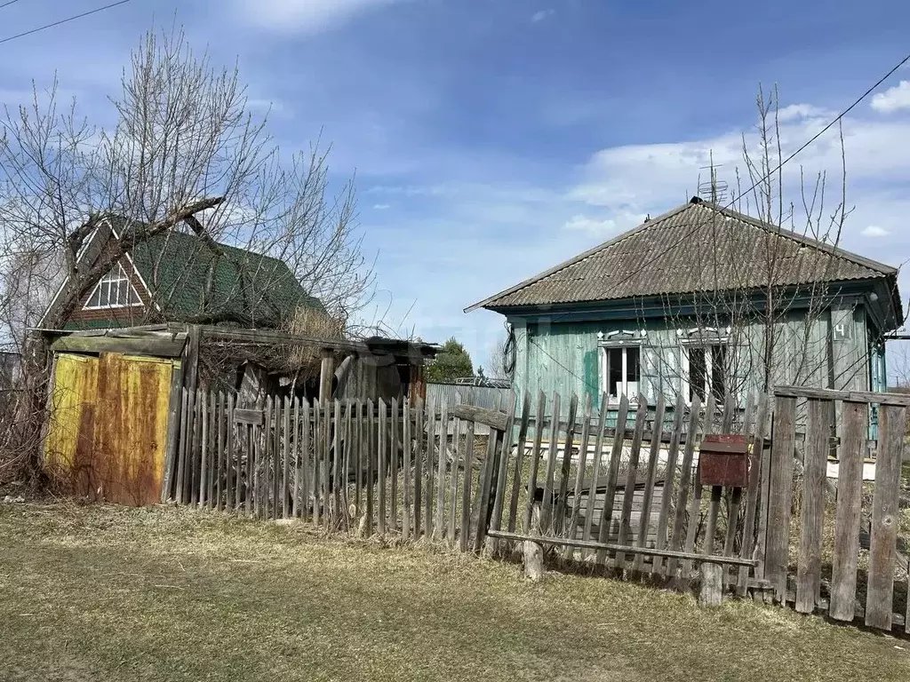 Дом в Алтайский край, Алтайский район, Айский сельсовет, с. Ая ул. ... - Фото 1