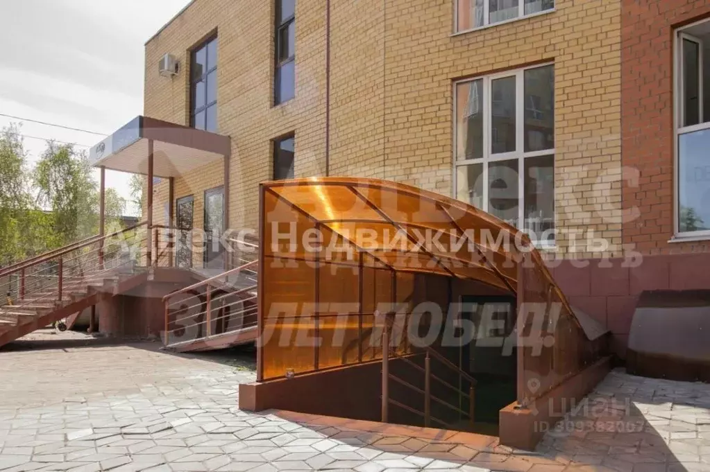 Помещение свободного назначения в Тюменская область, Тюмень ул. Клары ... - Фото 2