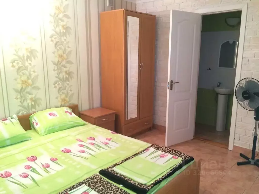 Комната Крым, Симферопольский район, Николаевка пгт ул. Цветочная, 13 - Фото 1