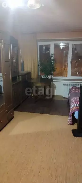 3-комнатная квартира: Тюмень, улица Республики, 196 (57 м) - Фото 1