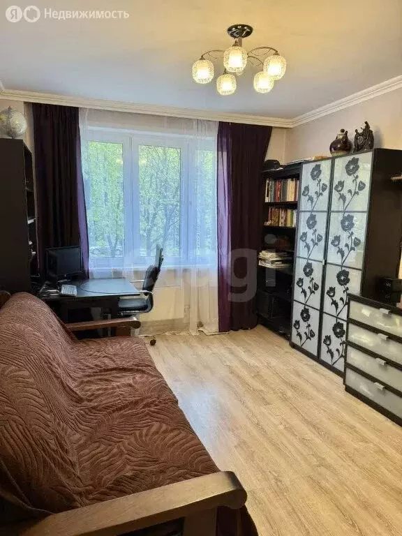 3-комнатная квартира: Москва, улица Генерала Антонова, 4к1 (59.4 м) - Фото 0