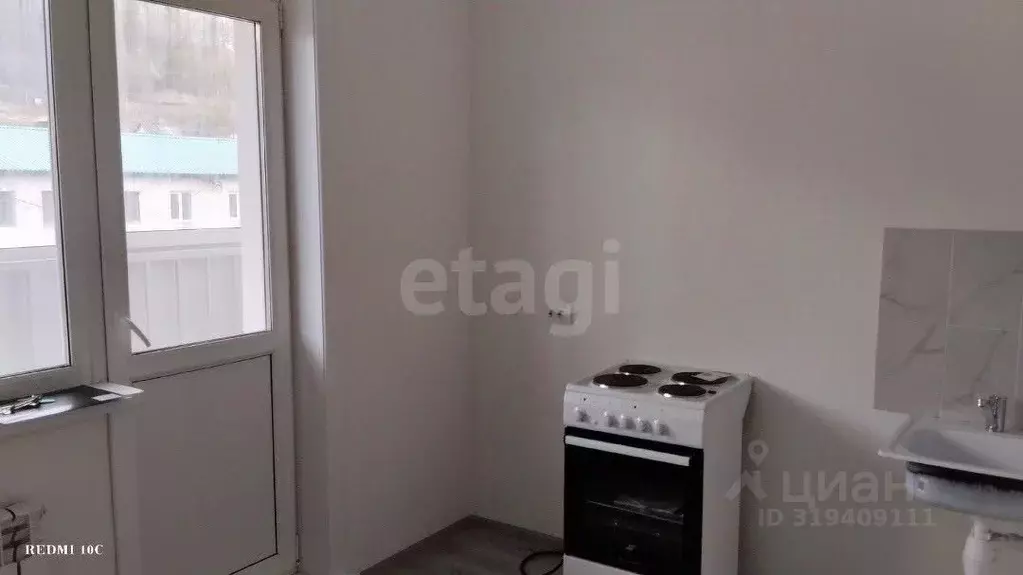 2-к кв. Сахалинская область, Углегорск Инженерная ул., 2 (53.6 м) - Фото 2