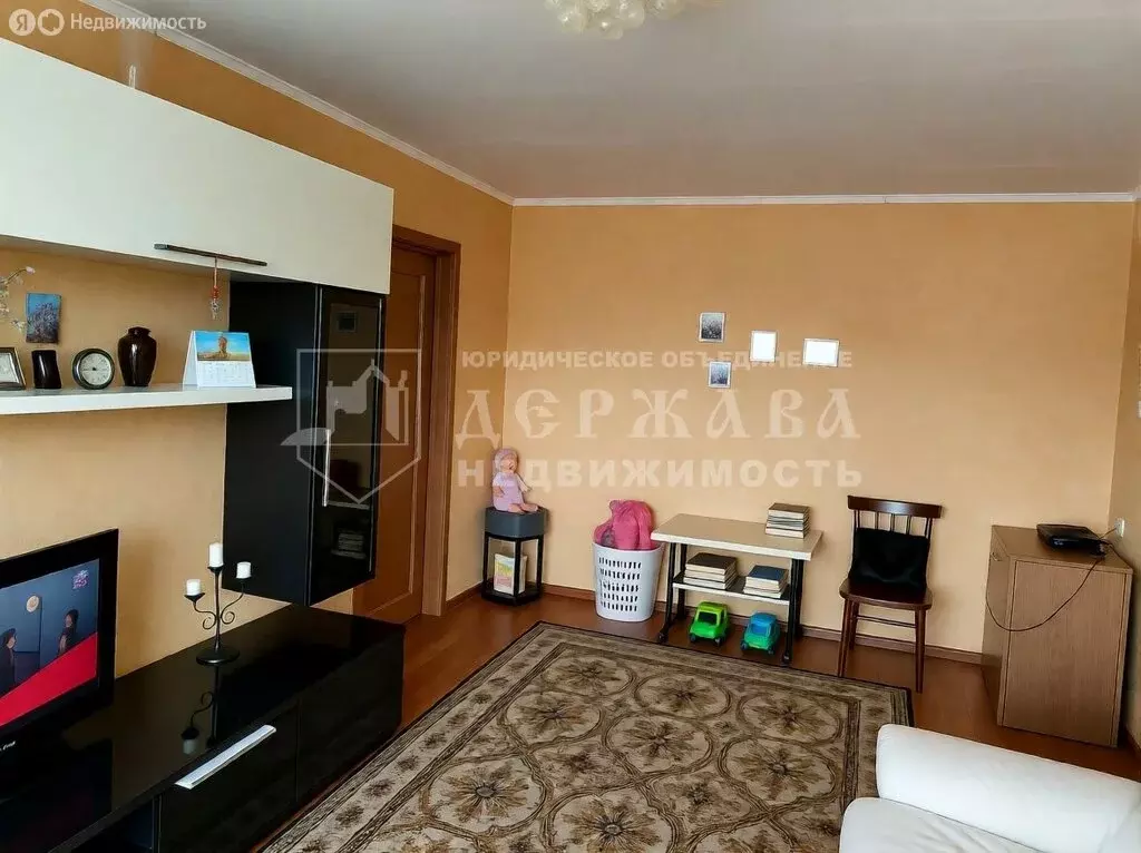 2-комнатная квартира: Междуреченск, проспект 50 лет Комсомола, 5 (44 ... - Фото 2