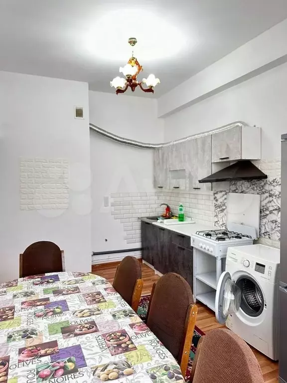 2-к. квартира, 60 м, 7/9 эт. - Фото 1