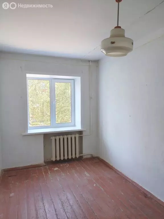 3-комнатная квартира: Березники, улица Веры Бирюковой, 1 (53.5 м) - Фото 2