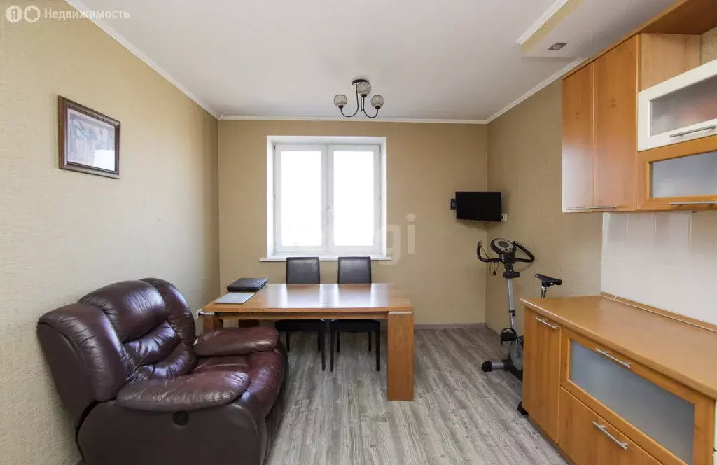 3-комнатная квартира: Челябинск, Каслинская улица, 101А (127 м) - Фото 2