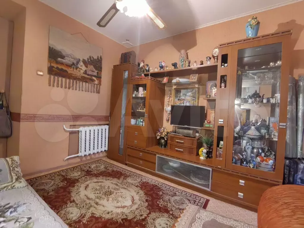 Доля в 2-к. квартире, 47 м, 1/2 эт. - Фото 0