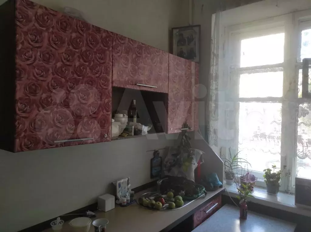 Комната 14 м в 4-к., 2/5 эт. - Фото 0