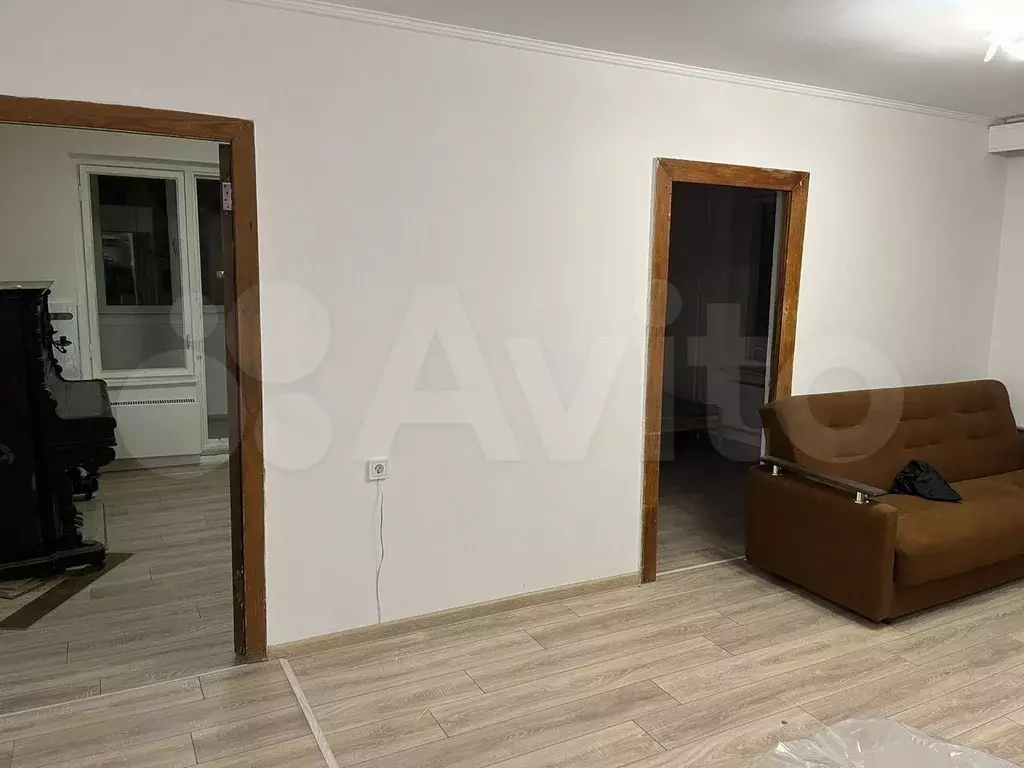 3-к. квартира, 60 м, 4/9 эт. - Фото 1