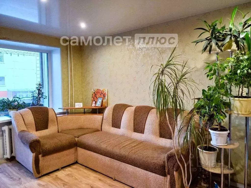 3-к кв. Вологодская область, Шексна рп, Шексна Северная мкр ул. Труда, ... - Фото 1