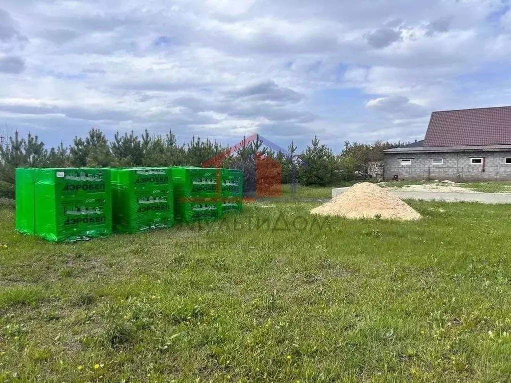 Участок в Белгородская область, Старооскольский городской округ, с. ... - Фото 2