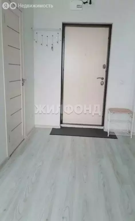 Квартира-студия: Новосибирск, Сухарная улица, 107/1 (28.3 м) - Фото 1