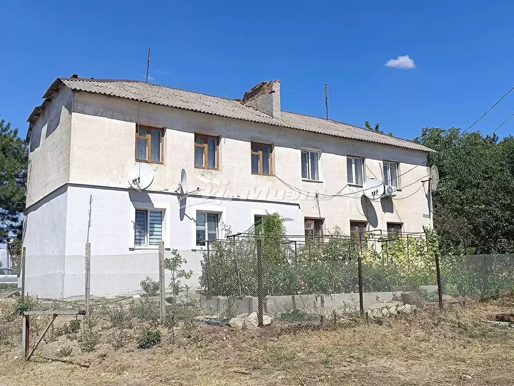 2-к кв. Крым, Белогорский район, Зуя пгт ул. Шоссейная, 37 (50.0 м) - Фото 1