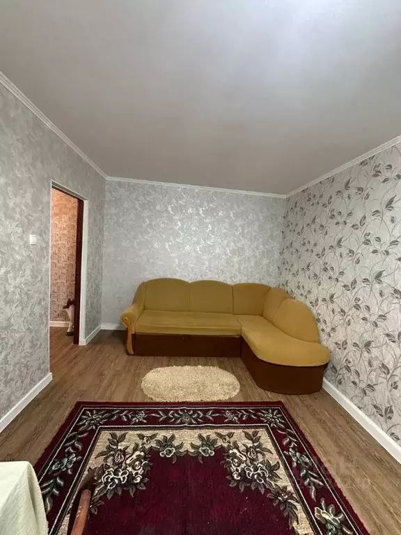 2-к кв. Псковская область, Псков Сиреневый бул., 17 (50.0 м) - Фото 0