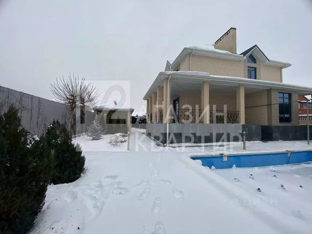 Дом в Ростовская область, Азов Азовский район, Надежный пер., 3А (290 ... - Фото 1