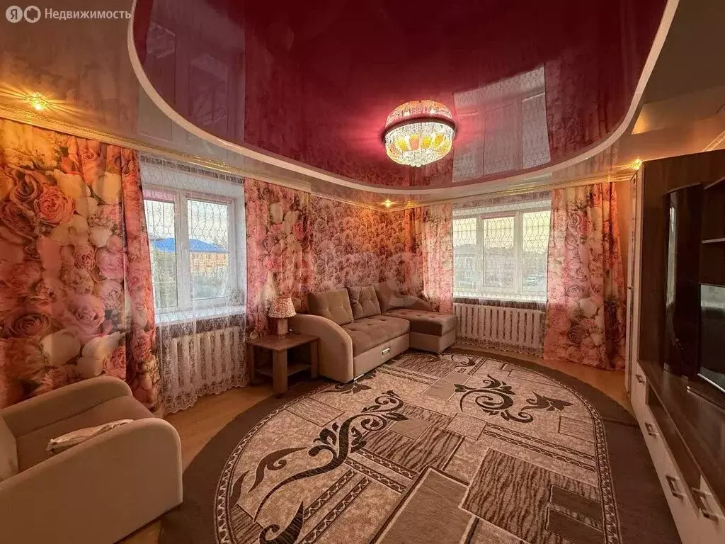 3-комнатная квартира: Абатское, улица Пушкина, 7Б (71.6 м) - Фото 0