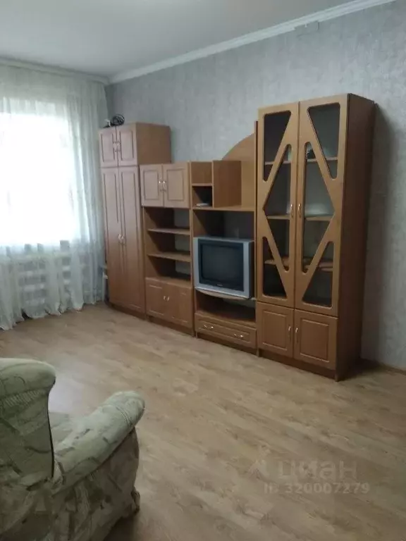 1-к кв. Крым, Симферополь ул. Баррикадная, 63 (36.0 м) - Фото 0
