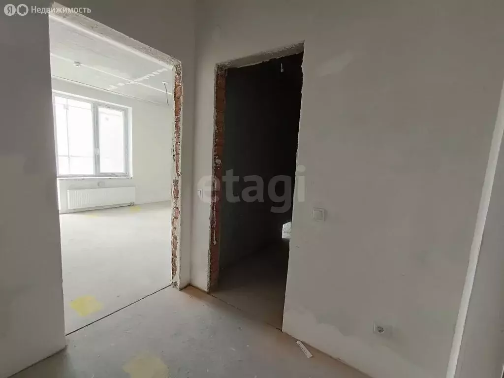 Квартира-студия: Тюмень, улица Константина Посьета, 4к1 (26.7 м) - Фото 1