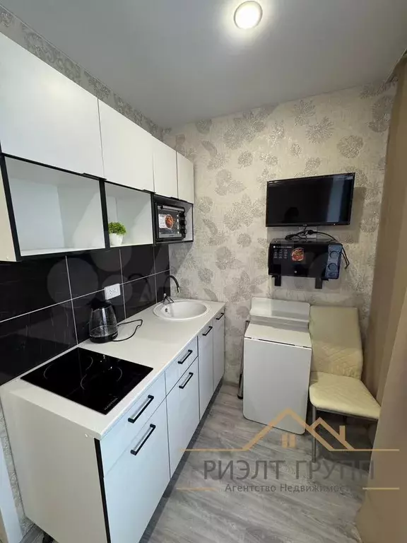 Квартира-студия, 17 м, 4/9 эт. - Фото 0