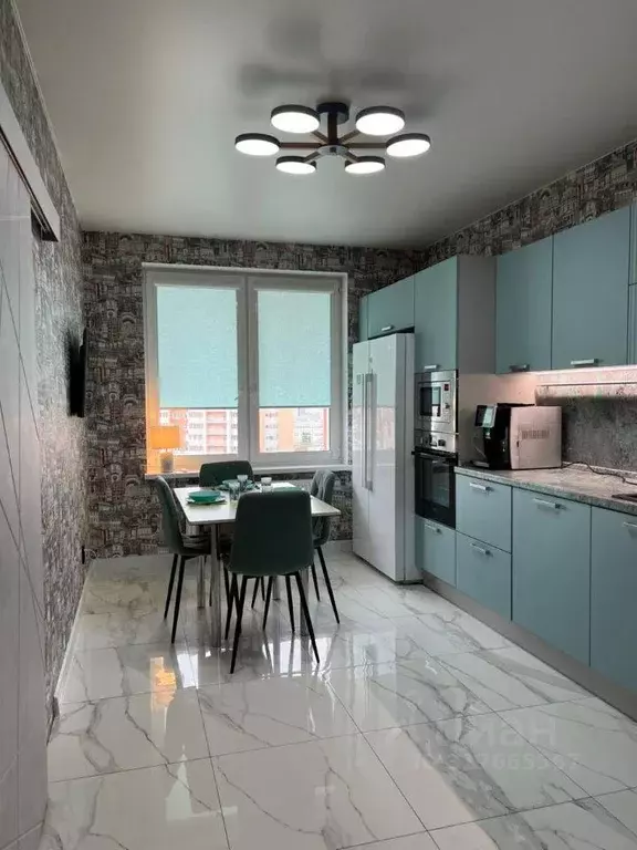Квартира, 3 комнаты, 92.8 м - Фото 0